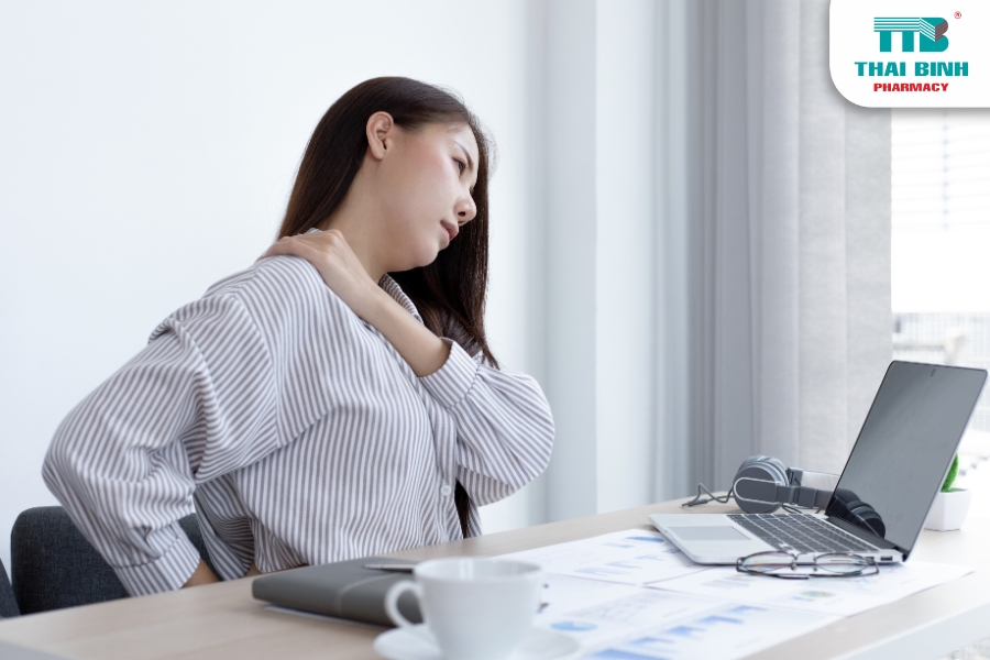 Đau Bả Vai Là Dấu Hiệu Của Bệnh Gì?