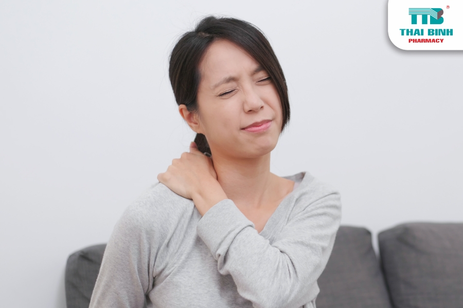 Đau Bả Vai Là Dấu Hiệu Của Bệnh Gì?