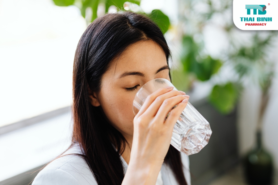 Giữ Cổ Họng Khỏe Mỗi Ngày Bằng Những Thói Quen Đơn Giản